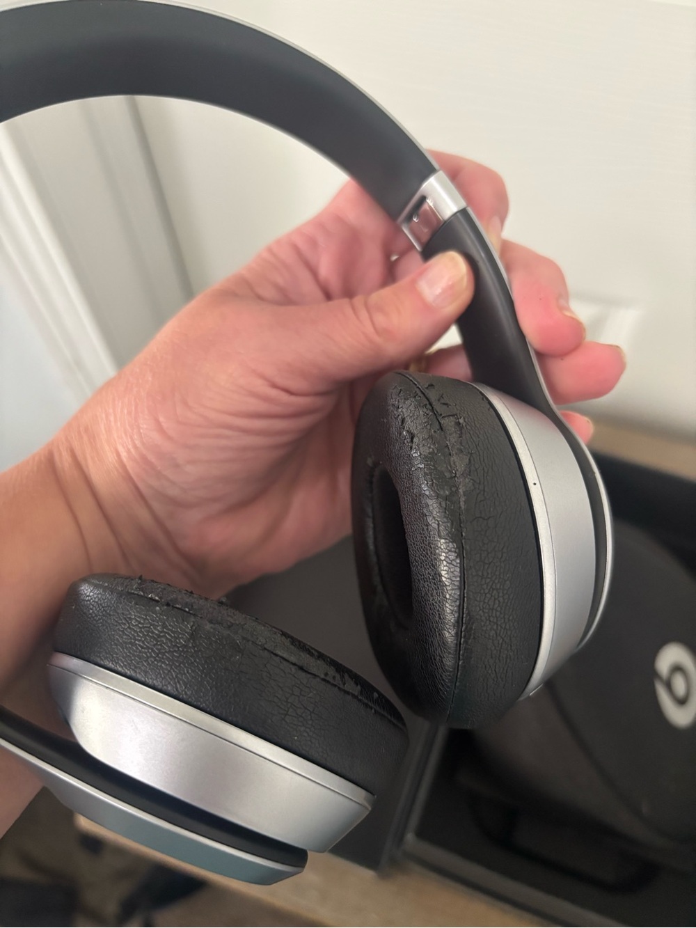 Beats headphones silver - Picture 3 of 6